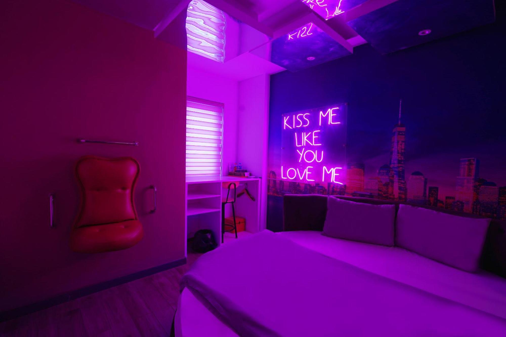 69 Boutique By Minova Hotel Ханой Екстериор снимка
