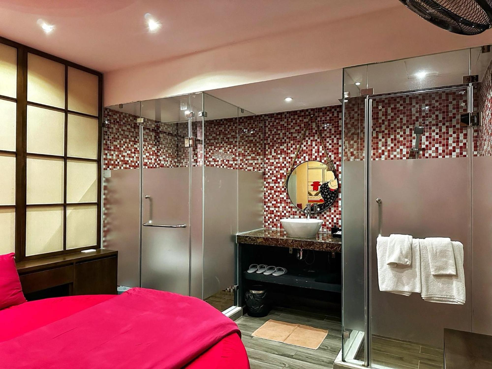 69 Boutique By Minova Hotel Ханой Екстериор снимка